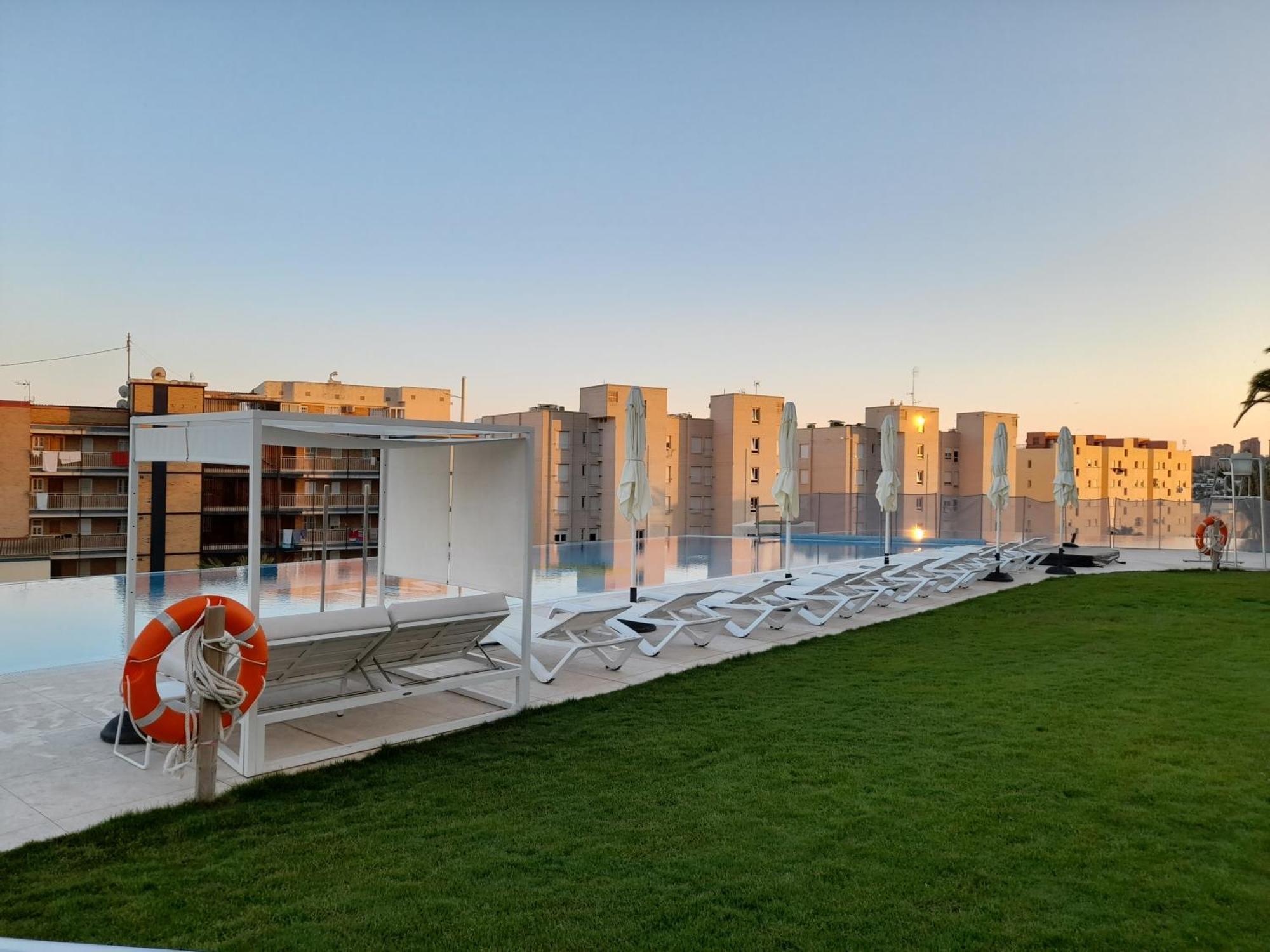 Sunset Cliffs Sea View Apartments 14 Floor Benidorm Esterno foto
